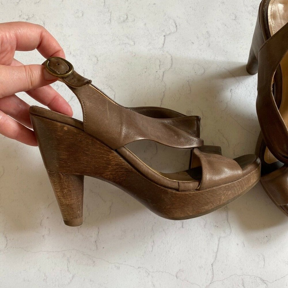 COCLICO [Brown Wood Leather Sandals] - Picture 4 of 5